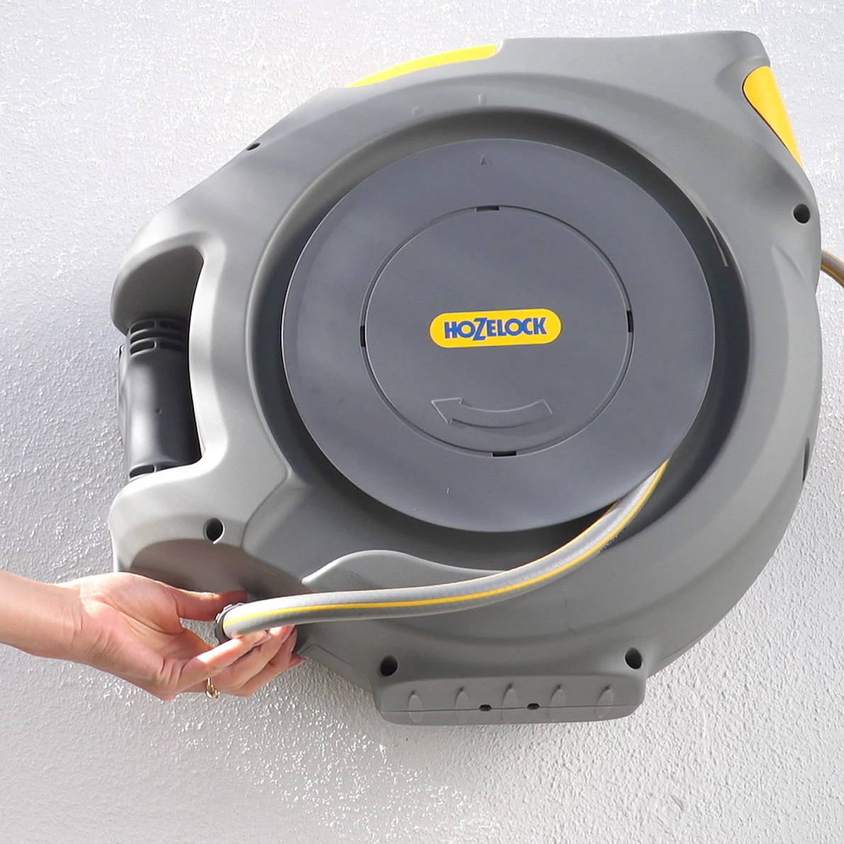 Hozelock Auto Reel 20m - 2401 7 Hozelock Auto Reel 20m - 2401 - Image 5