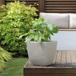 Cotswold Square Planter, Stone Grey - 32cm -Growhaus Zone 5140079 lifestyle 1