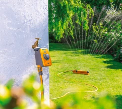 Hozelock 20 Pot Automatic Watering Kit With Select Timer -Growhaus Zone L Hozelock select timer garden