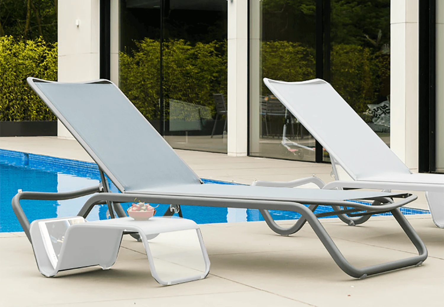 Growhaus Zone -Growhaus Zone L alexander rose Fresco flint sun lounger