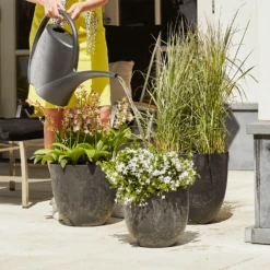 Artstone Pot Bola Black Small