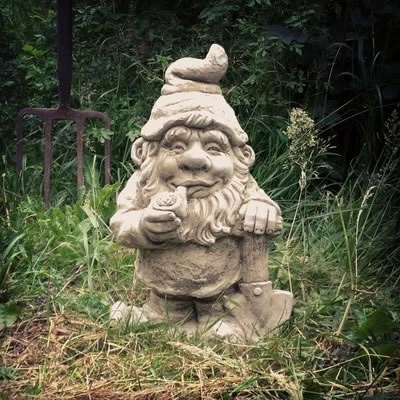 Gnome Smoking Stone 3 Gnome Smoking Stone