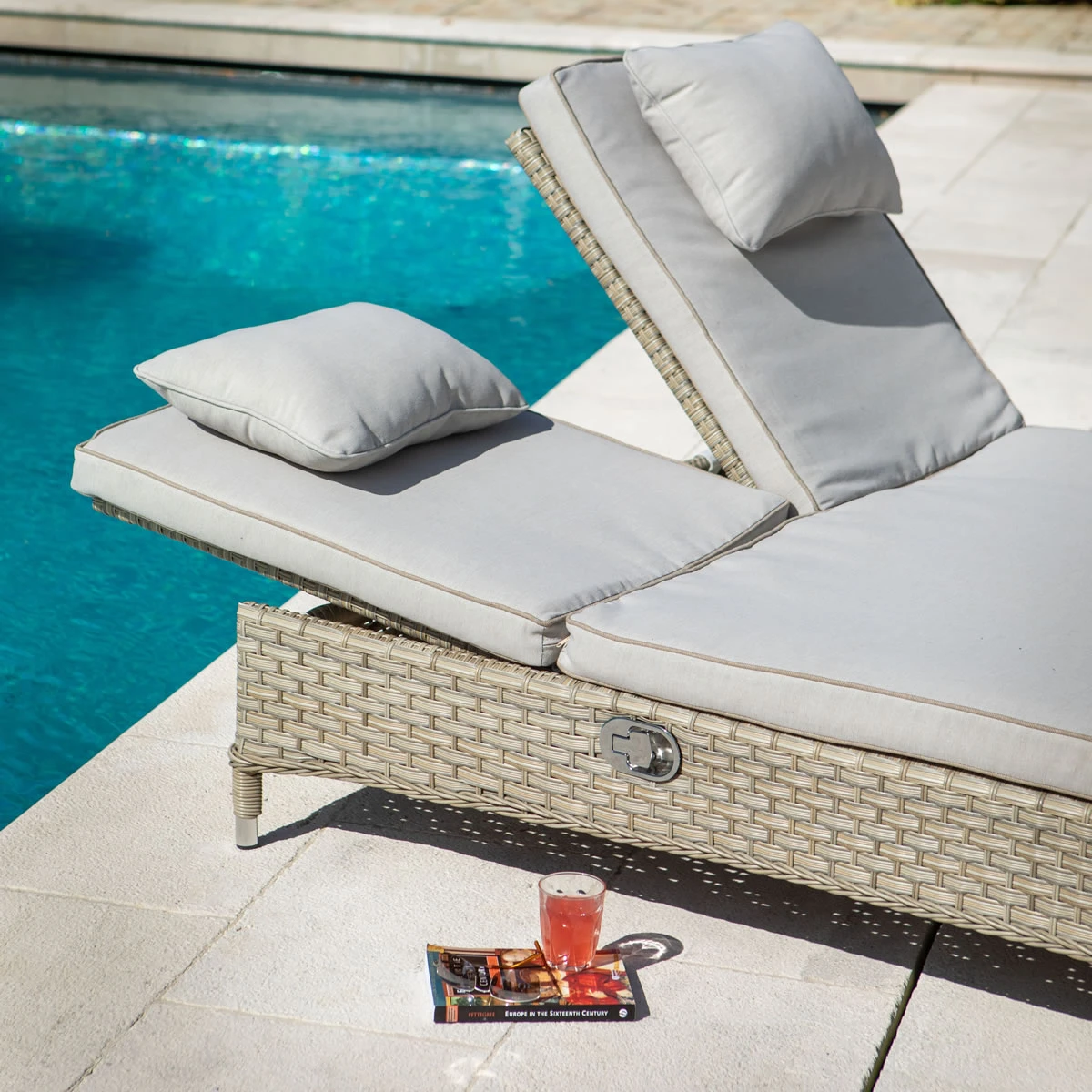 Hartman Heritage Double Lounger With Cushion In Beech / Dove 4 Hartman Heritage Double Lounger With Cushion In Beech / Dove - Image 2