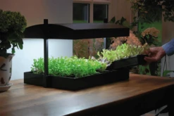 Garland Grow Light Garden - G139