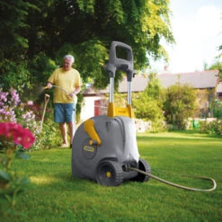 Hozelock Fast Reel - 40m Free Standing Cart - 2450 -Growhaus Zone l hozelock 2450 lifestyle