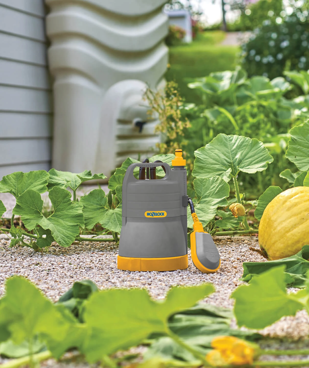 Hozelock Water Butt Pump 300W - Flowmax Collect 2200 - 7612 4 Hozelock Water Butt Pump 300W - Flowmax Collect 2200 - 7612 - Image 2