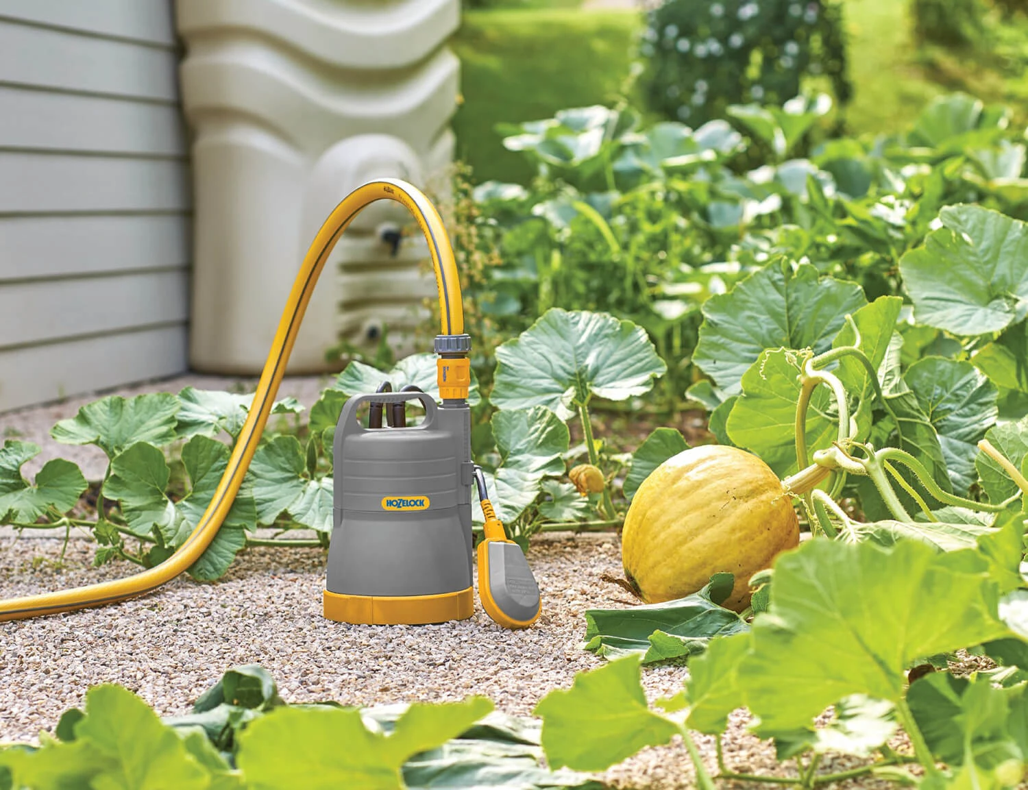 Hozelock Water Butt Pump 300W - Flowmax Collect 2200 - 7612 3 Hozelock Water Butt Pump 300W - Flowmax Collect 2200 - 7612