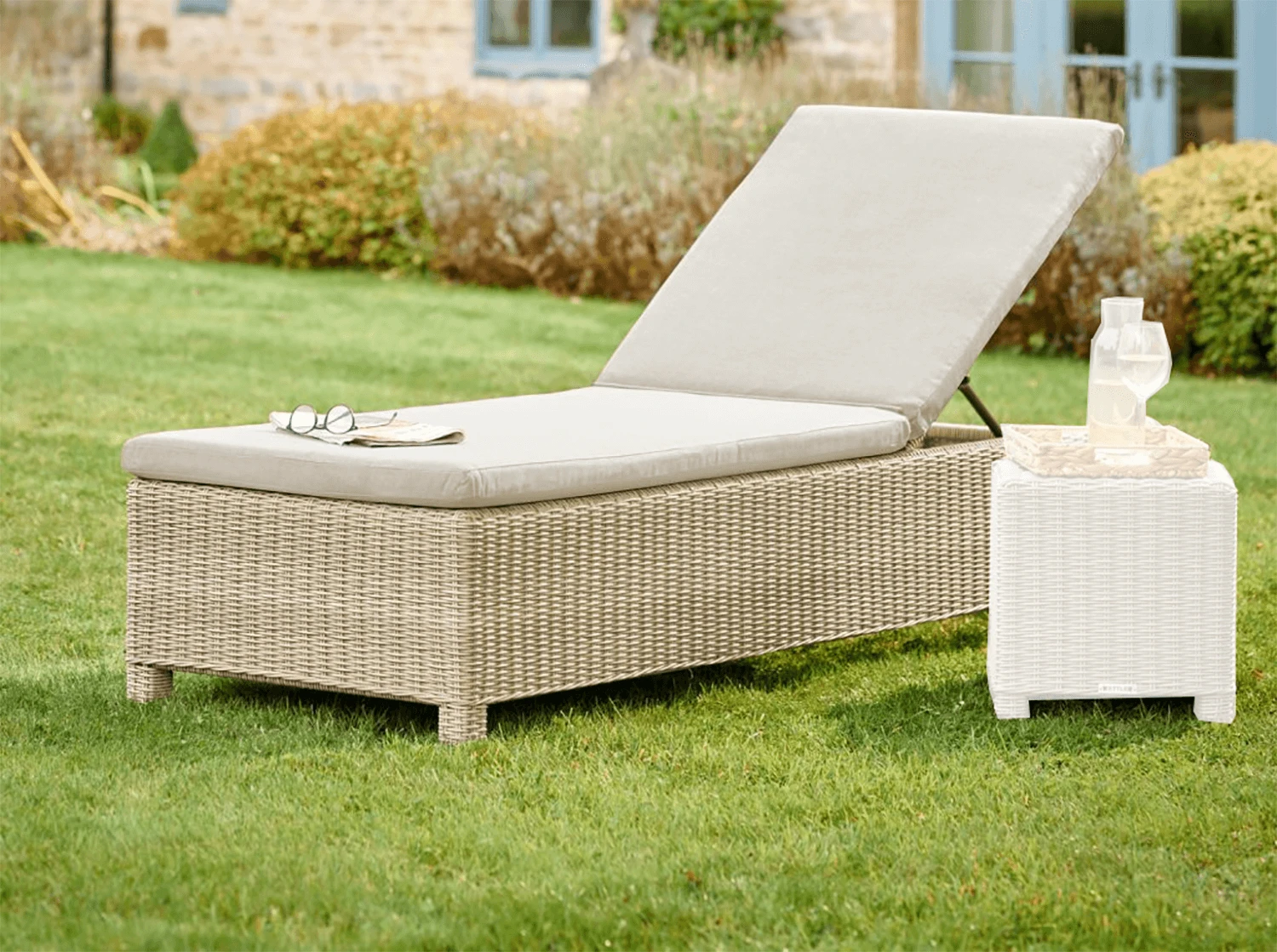 Kettler Palma Lounger In Oyster And Stone 3 Kettler Palma Lounger In Oyster And Stone