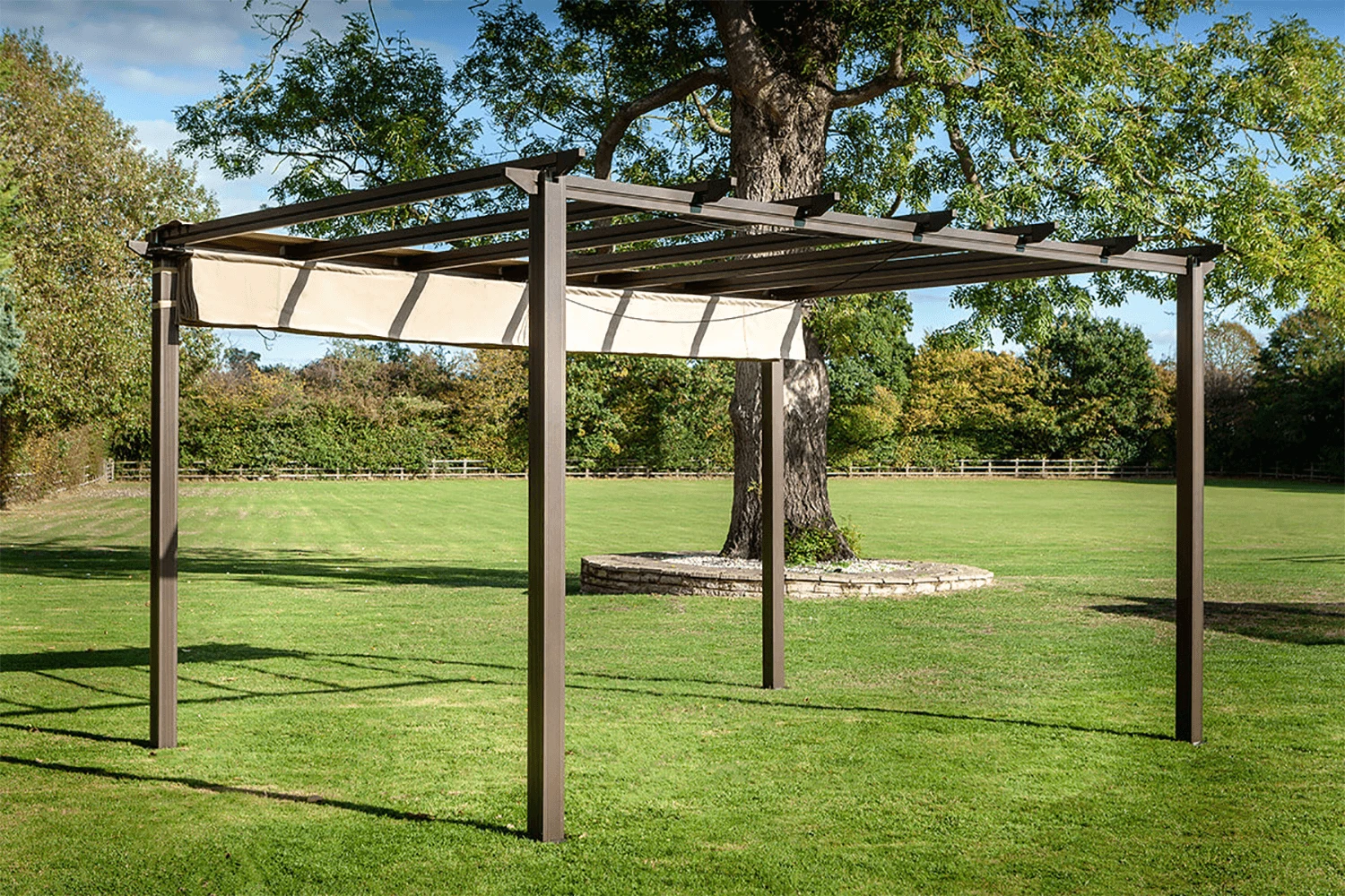 Hartman Roma Pergola 4m X 3m - Bronze Caramel 4 Hartman Roma Pergola 4m X 3m - Bronze Caramel - Image 2