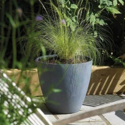 Stewart 40cm Low Round Beton Planter In Dark Grey